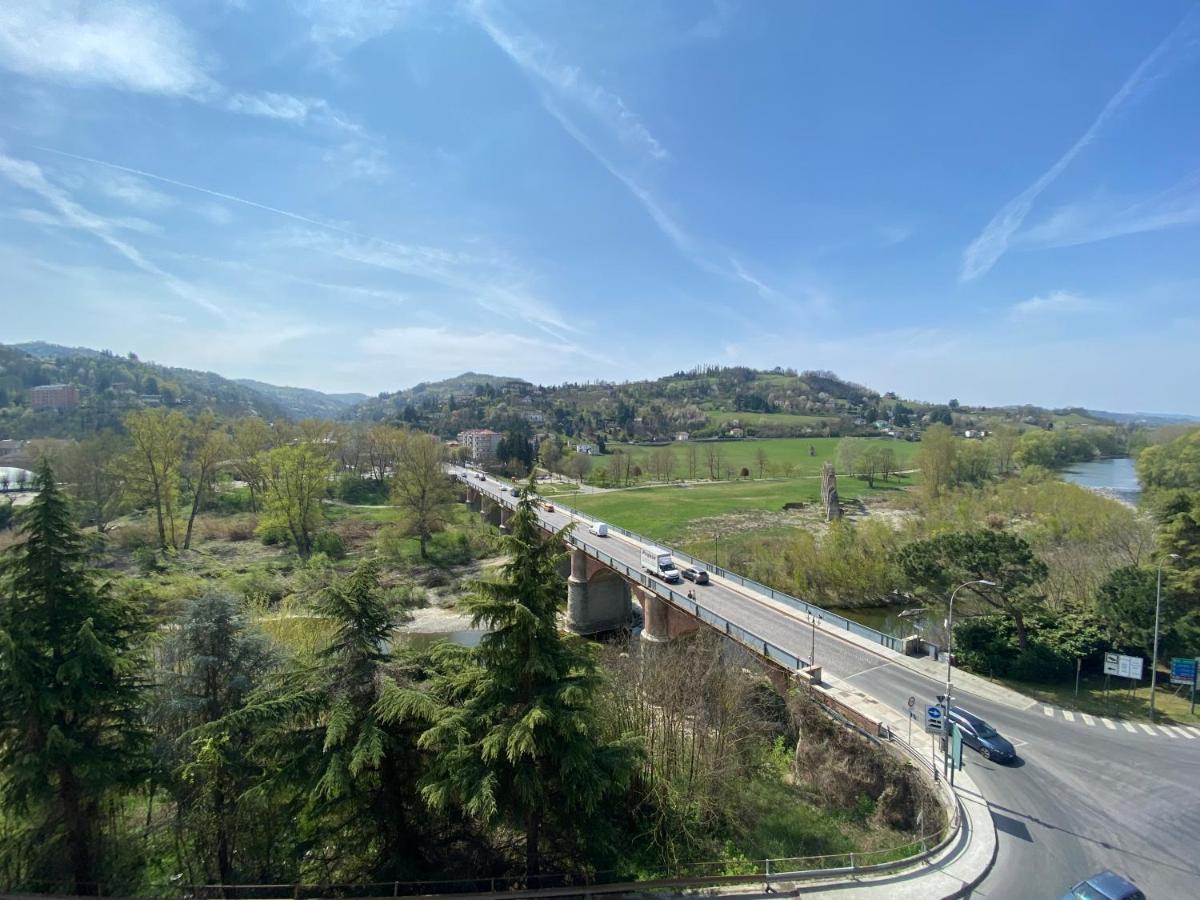 Appartamento Lella Con Meravigliosa Vista Vicino Alle Terme Acqui Terme Buitenkant foto